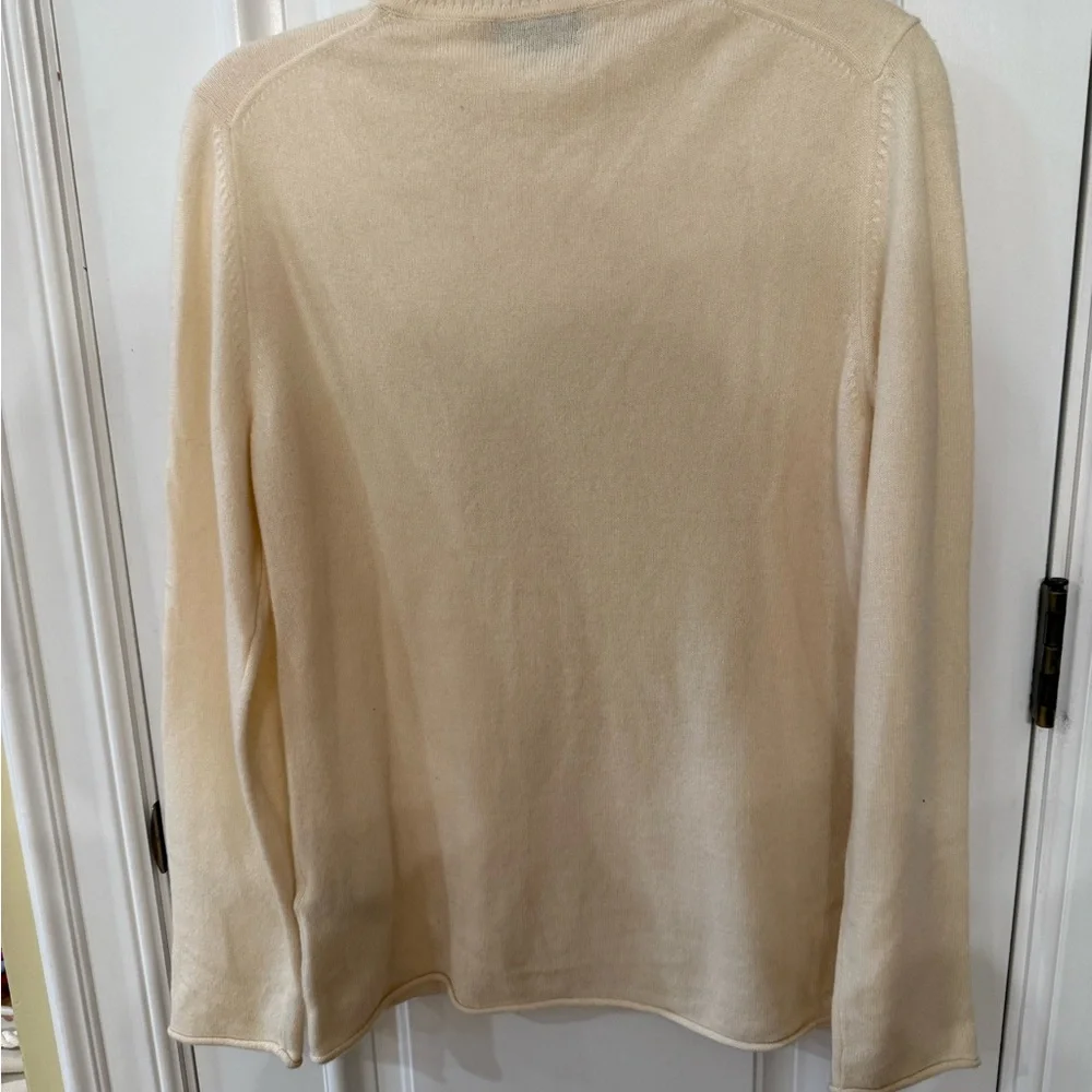 Cashmere Cream Sweater - Picture 3 of 6